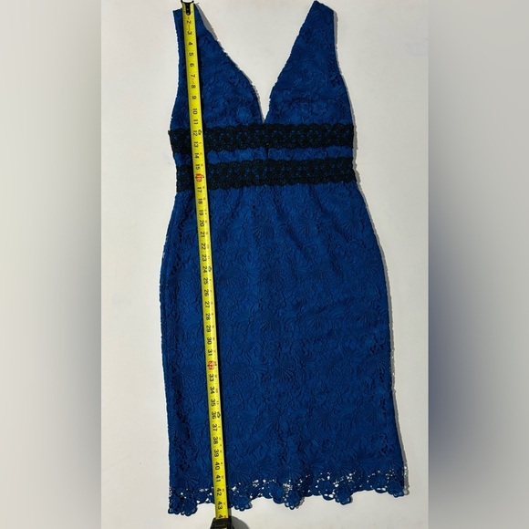 Diane von Furstenberg Viera Embroidered Lace Dress Cobalt Blue 10 pencil slim - Picture 5 of 9